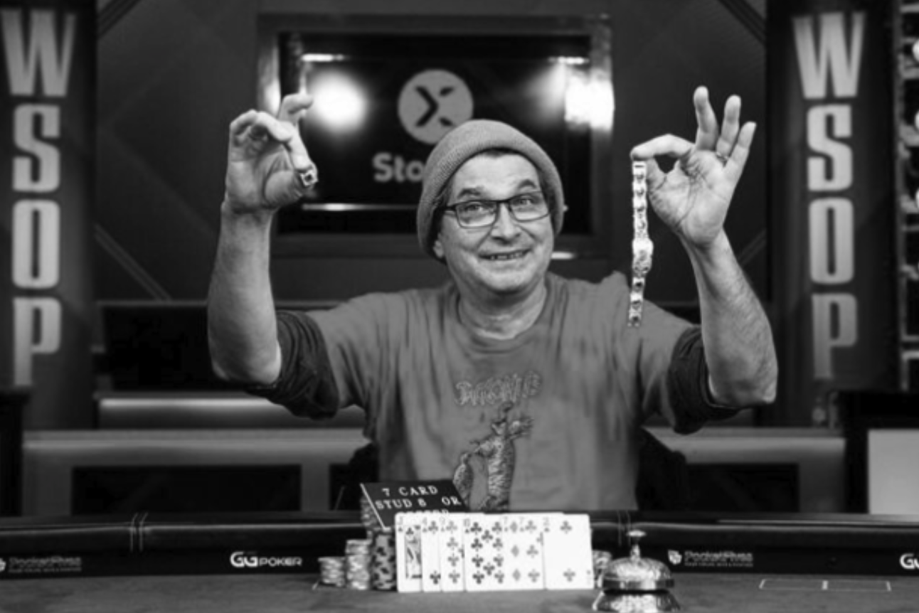 音乐偶像、两届 WSOP 手链冠军 Steve Albini 去世，享年 61 岁